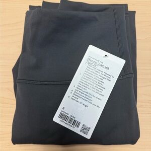 Lululemon Wunder Train 28" Leggings